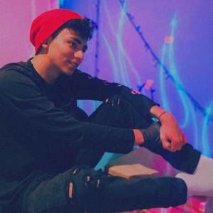 Meet your Posher, Edward